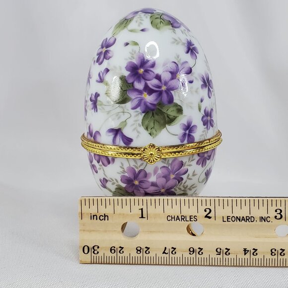 Vintage Egg Shaped Violet Floral Porcelain Trinket Box Hinged Footed Jewelry Box - Picture 4 of 12